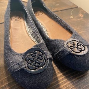 Gray size 8 Flat